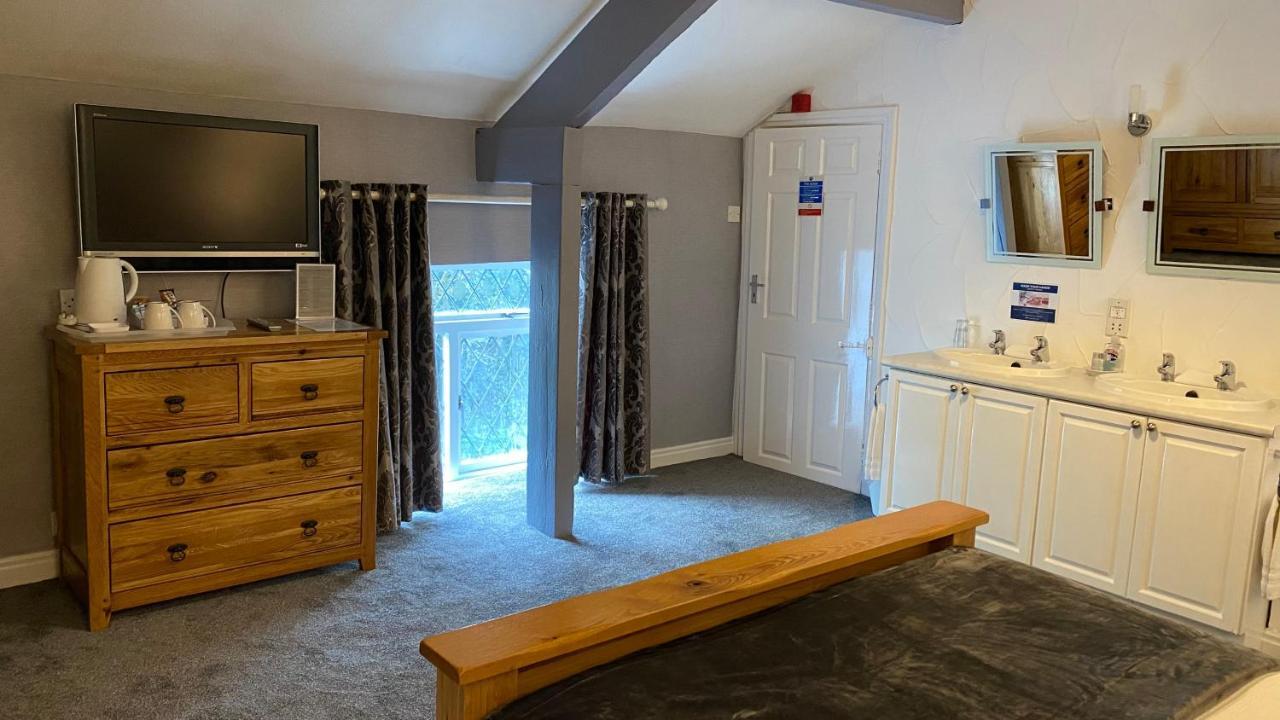 Bridge Farm Hotel Leeds  Exterior foto