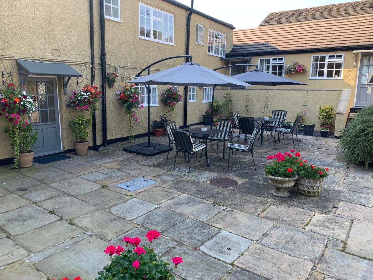Bridge Farm Hotel Leeds  Exterior foto